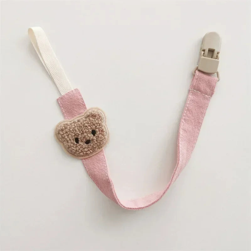 YIYUEQIANLI x ALYAR “Little Bear Charm” Cotton Pacifier Clip & Holder – Anti-Drop Chain for Newborns & Toddlers